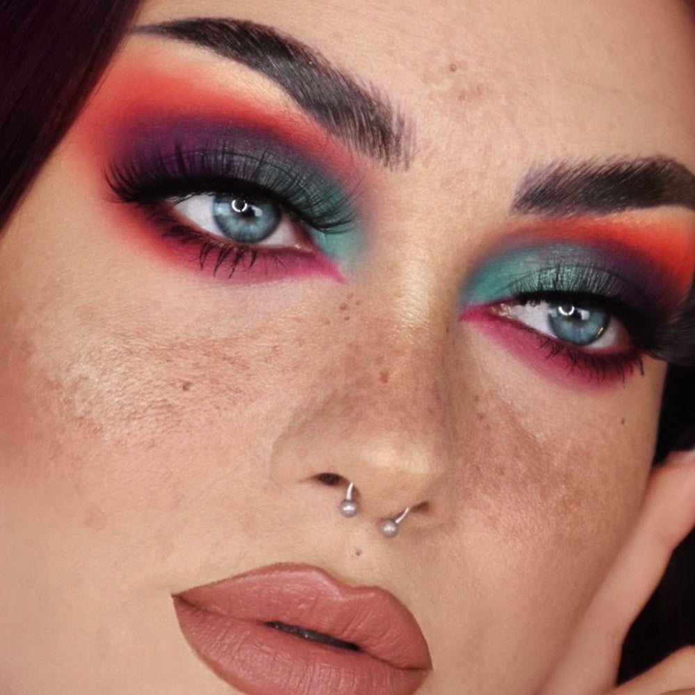 RESET Eyeshadow Palette – OUTLANDISH