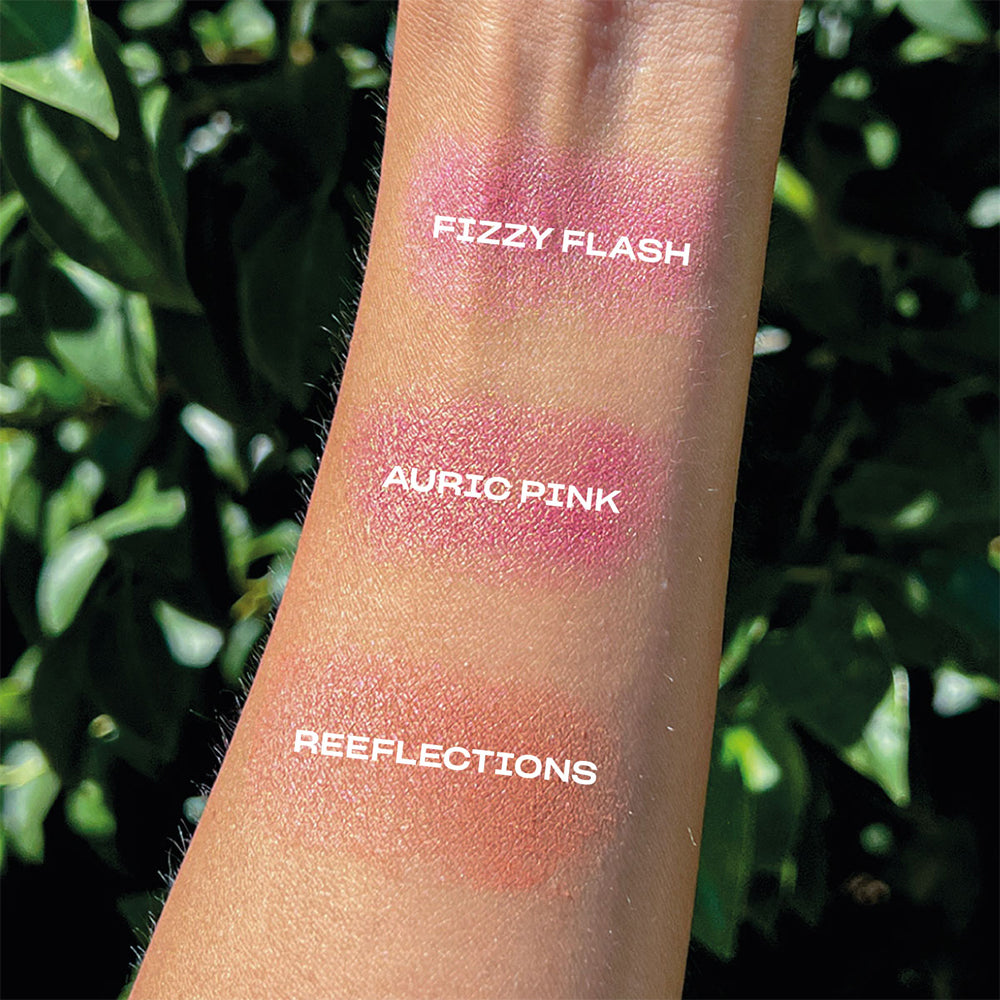 CHEEK FREAK SHIMMER BLUSH