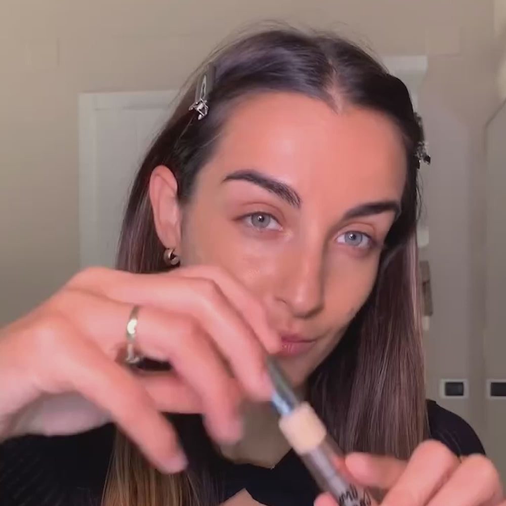 Charger la vidéo : COFFEE SHOT CONCEALER